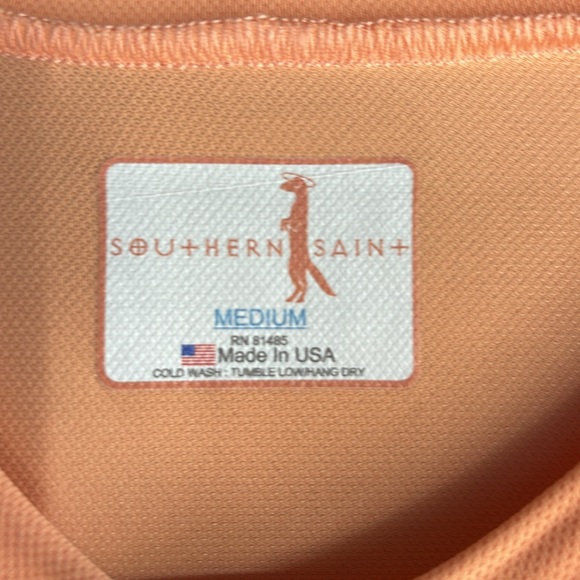 Women's Relaxed Fit Sun Shirt | Coral size M Runs small. NWOT - Picture 2 of 3